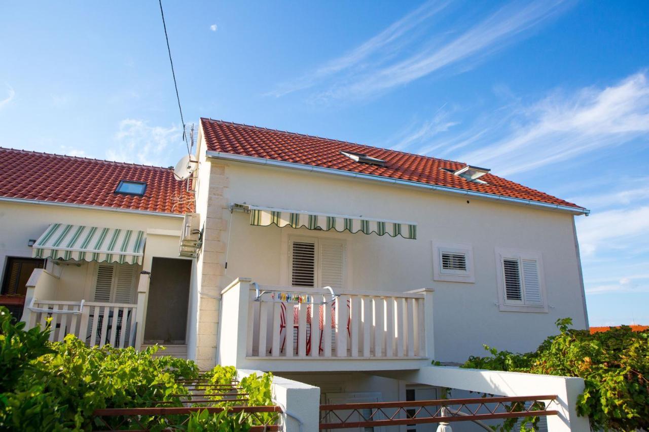 Apartments Lenka Sutivan Exterior foto