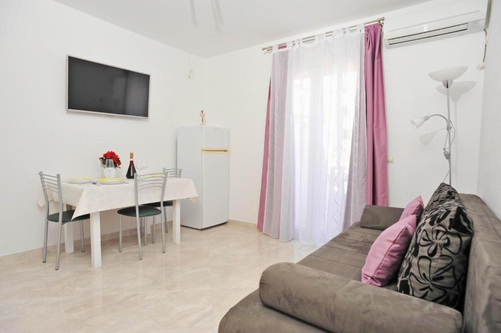 Apartments Lenka Sutivan Habitación foto